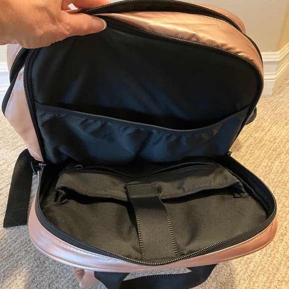 CalPak Luka 15 Inch Laptop Backpack, Rose Gold Metallic - Picture 6 of 7